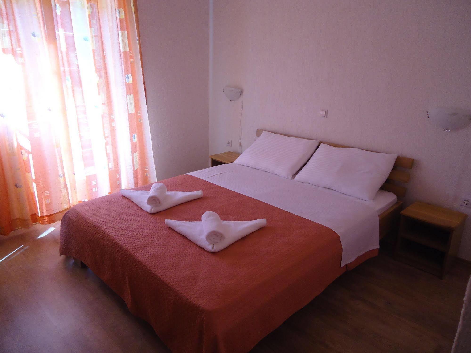 Plitvička Jezera Guest House Plitvice Waterfall מראה חיצוני תמונה